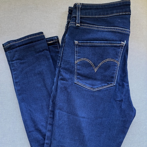 LEVIS 721 high rise skinny jeans - Picture 4 of 8